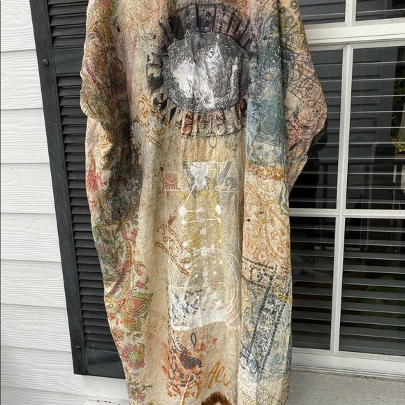 ISO!! Magnolia Pearl Veda graphic kimono - Picture 2 of 5